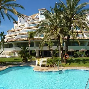 Apartment 202 Parque Miraflores Costa